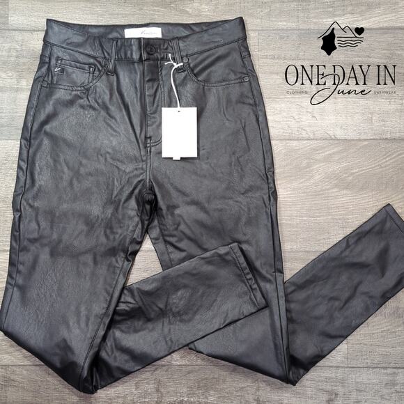 KanCan Juniors High Rise Super Skinny Faux Leather Jeans Size 9 - Picture 1 of 6